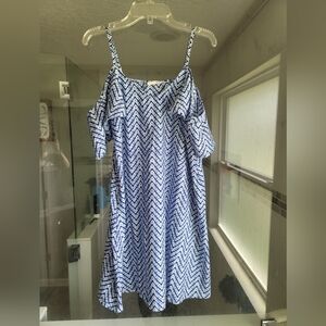 Lagaci V Neck Open Shoulder Dress Size S